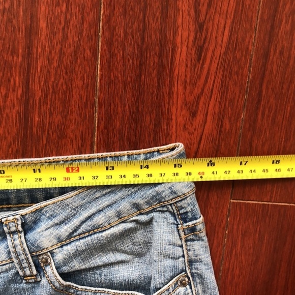 US Polo Assoc Women’s Size 10 Mid  Rise Boot Cut Light Denim Jeans - Picture 8 of 13